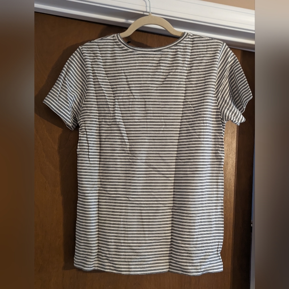 Able Shriya Crew Tee - Picture 3 of 5